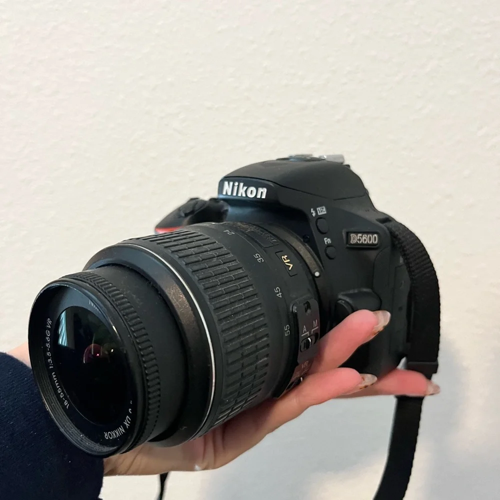 Nikon D5600 camera